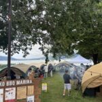 雨天の諏訪湖BBQマリーナで開催された74名の法人懇親会