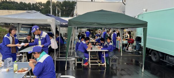 残念ながら雨天の住友電工オプティフロンティア様納涼祭