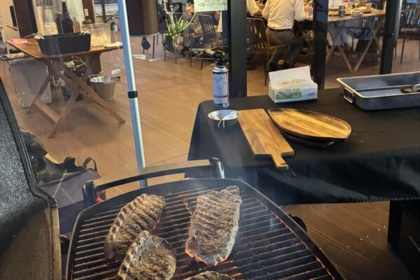 0609出張BBQ台船02 諏訪湖上の台船での懇親会